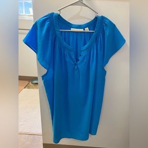 Sejour bright blue short sleeve casual top, 16W